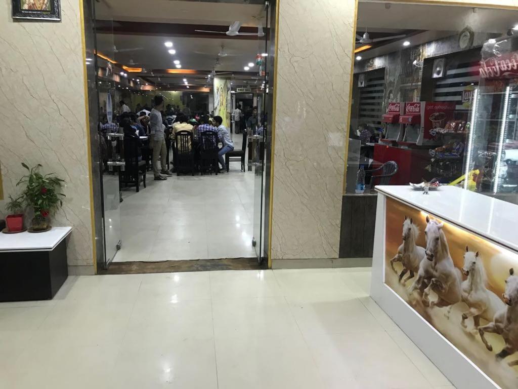 Makrana Raj Hotel Sikar Kültér fotó